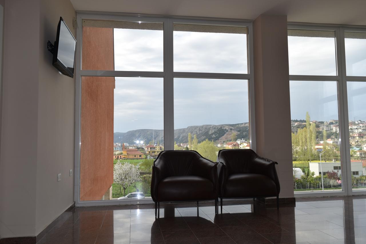 Hotel Liss 2 Lezhë Dış mekan fotoğraf