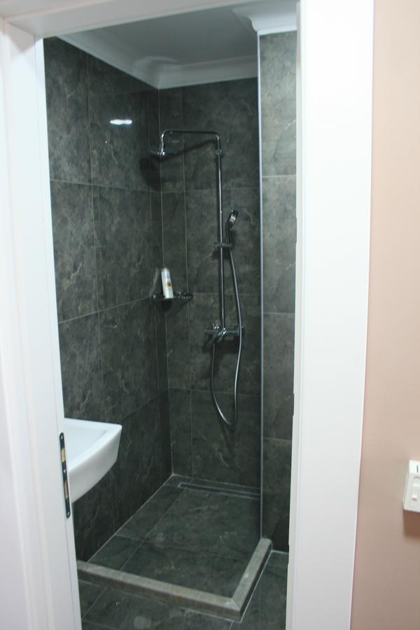 Hotel Liss 2 Lezhë Dış mekan fotoğraf
