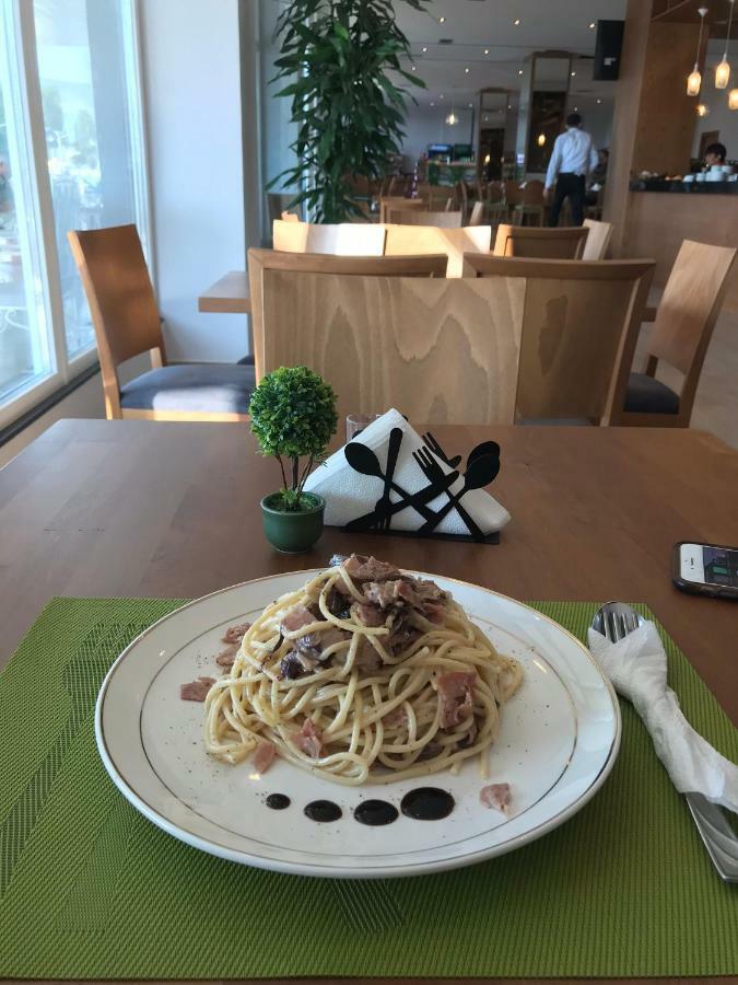 Hotel Liss 2 Lezhë Dış mekan fotoğraf